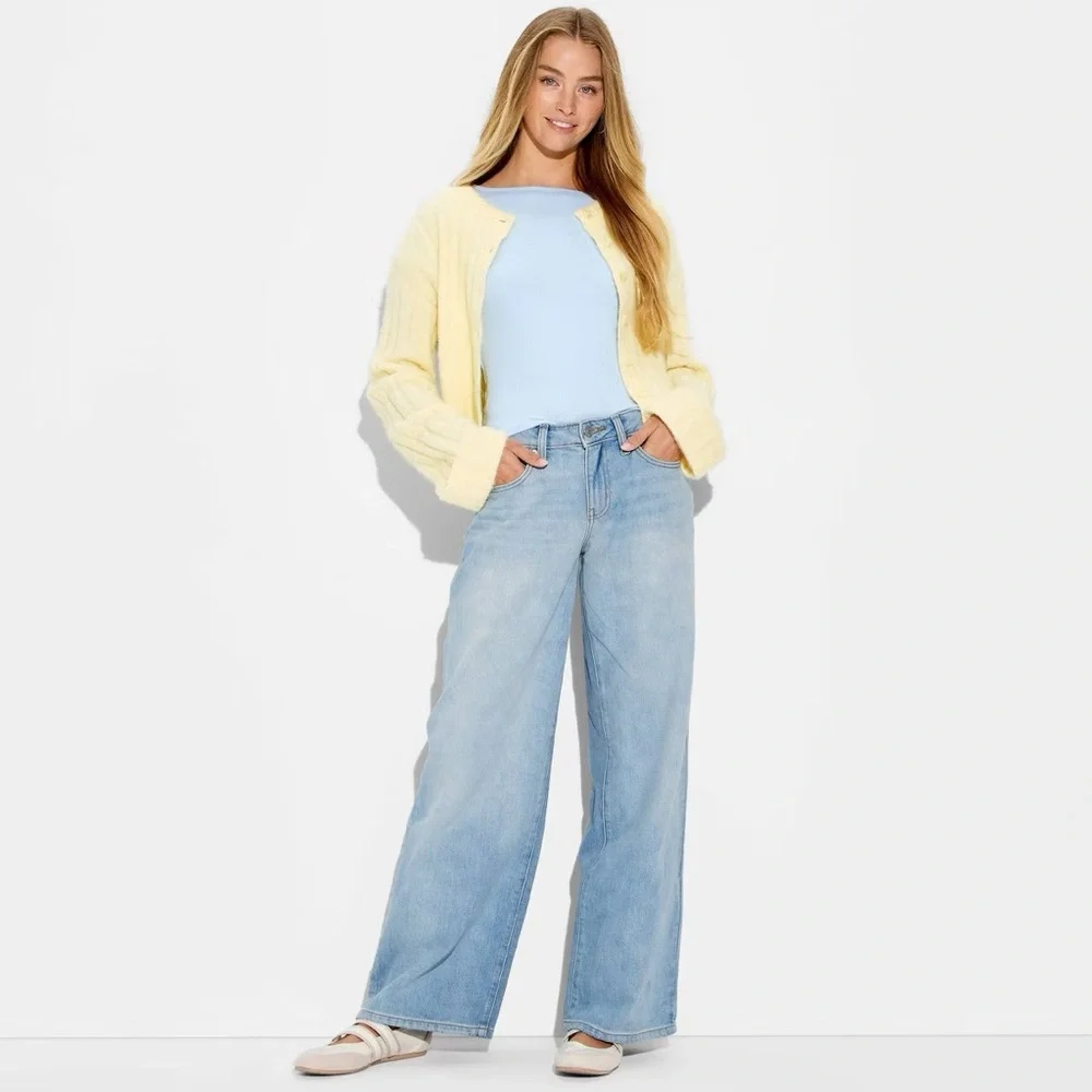 Wild Fable Low Rise Baggy Jeans Light Blue 6_4
